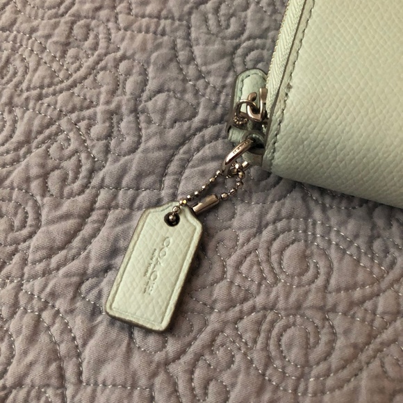 Coach Mint Green Leather Wallet Wristlet - Picture 2 of 5